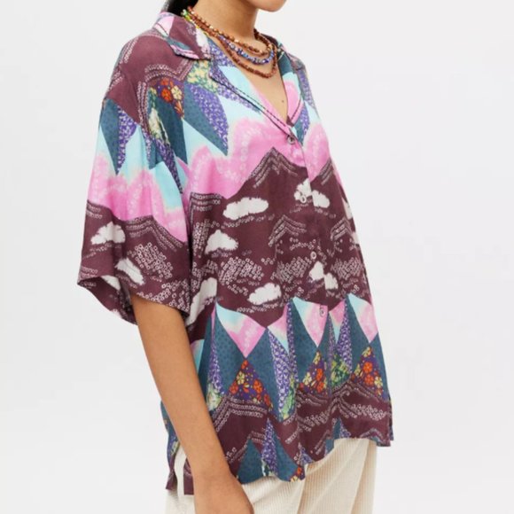 Urban Outfitters Kimchi Blue Ashton Patchwork Souvenir Shirt - Picture 1 of 4